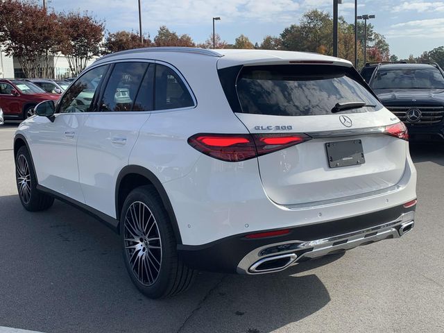 2025 Mercedes-Benz GLC 300