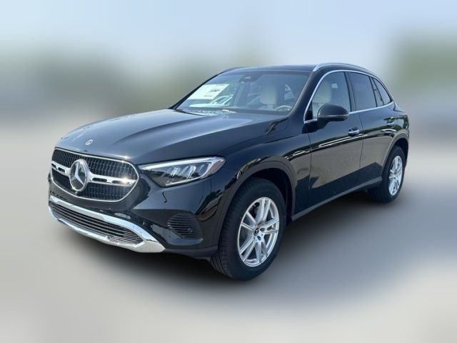 2025 Mercedes-Benz GLC 300