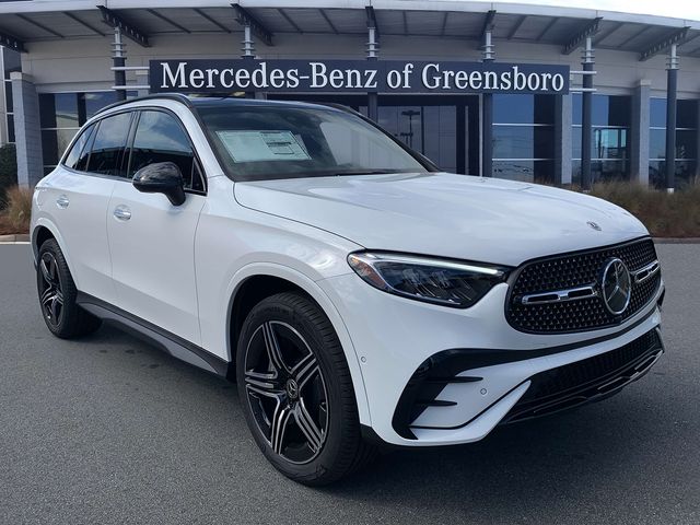 2025 Mercedes-Benz GLC 300