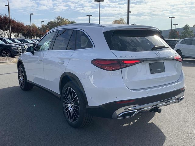 2025 Mercedes-Benz GLC 300