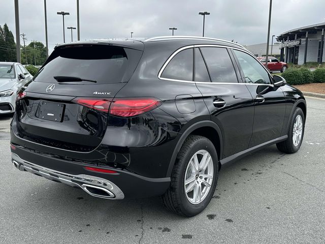 2025 Mercedes-Benz GLC 300