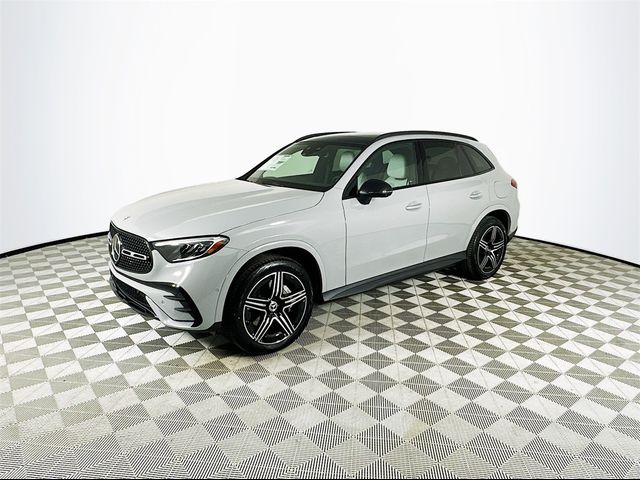 2025 Mercedes-Benz GLC 350e