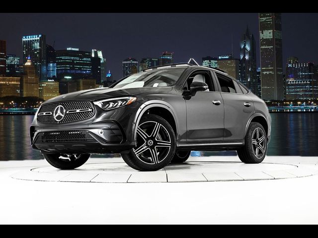 2025 Mercedes-Benz GLC 300