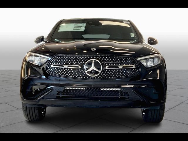 2025 Mercedes-Benz GLC 300