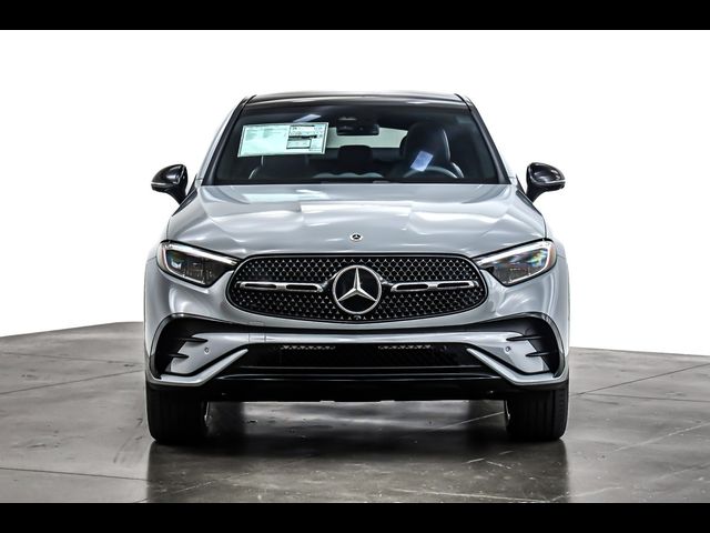 2025 Mercedes-Benz GLC 300