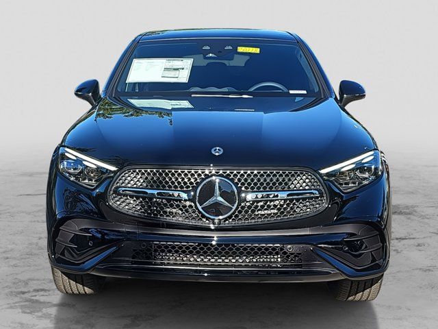 2025 Mercedes-Benz GLC 300