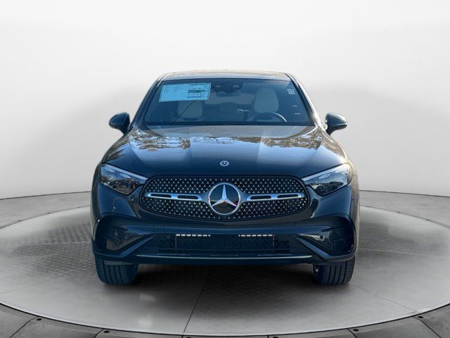 2025 Mercedes-Benz GLC 300