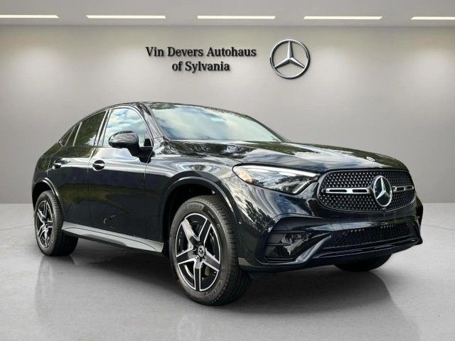 2025 Mercedes-Benz GLC 300