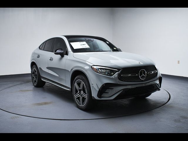 2025 Mercedes-Benz GLC 300