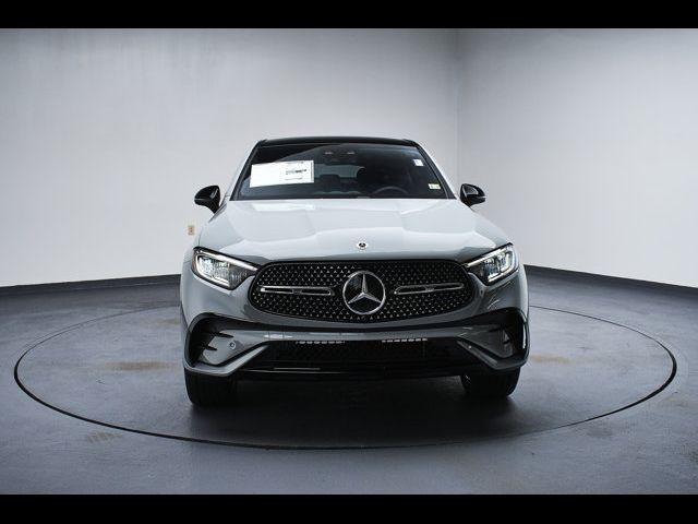 2025 Mercedes-Benz GLC 300