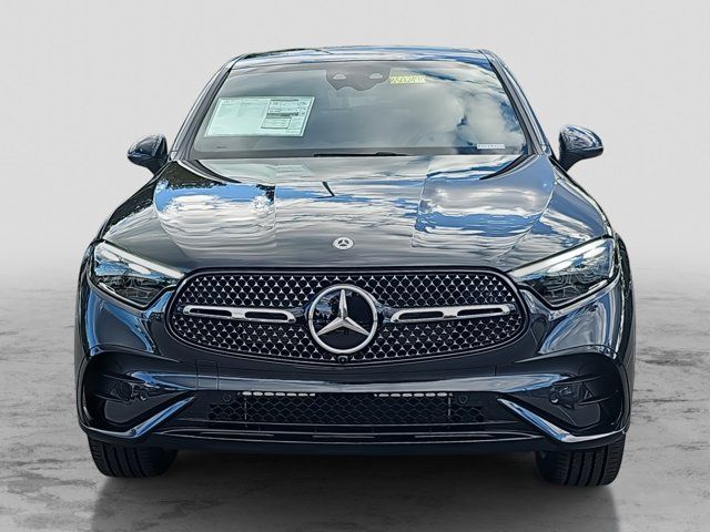 2025 Mercedes-Benz GLC 300