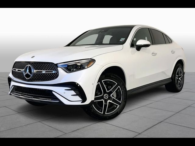 2025 Mercedes-Benz GLC 300