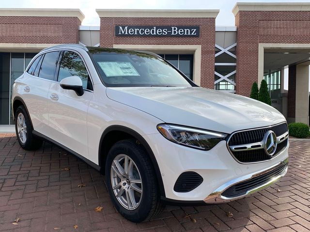 2025 Mercedes-Benz GLC 300