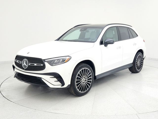 2025 Mercedes-Benz GLC 300