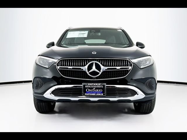 2025 Mercedes-Benz GLC 300