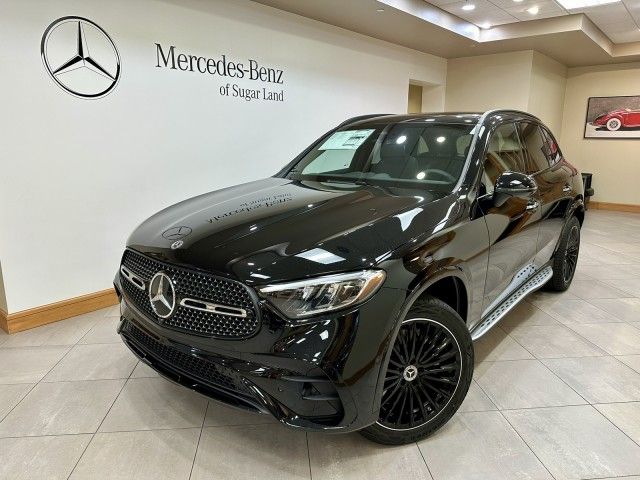 2025 Mercedes-Benz GLC 300