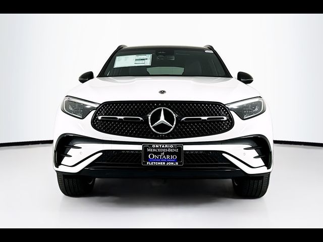 2025 Mercedes-Benz GLC 300