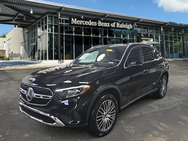 2025 Mercedes-Benz GLC 300