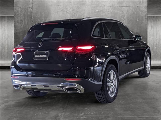 2025 Mercedes-Benz GLC 300