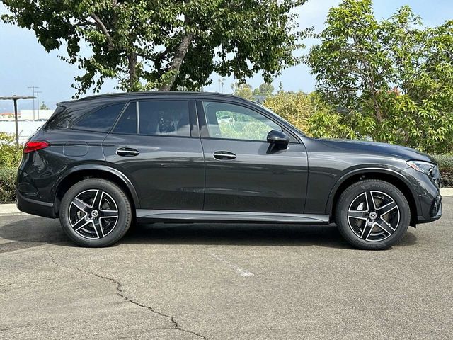 2025 Mercedes-Benz GLC 300