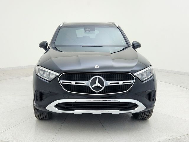 2025 Mercedes-Benz GLC 300