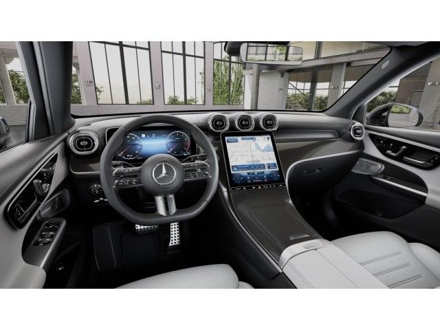 2025 Mercedes-Benz GLC 300