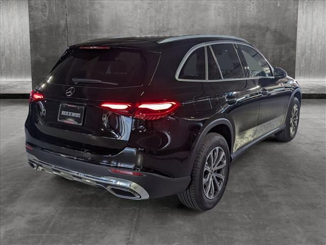 2025 Mercedes-Benz GLC 300