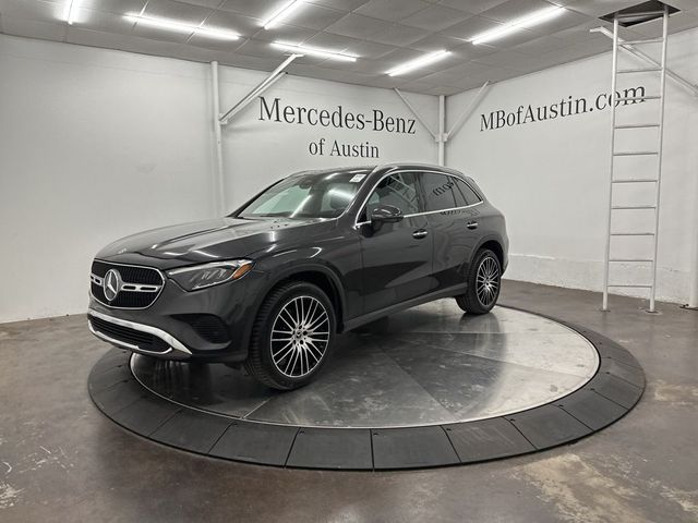 2025 Mercedes-Benz GLC 300