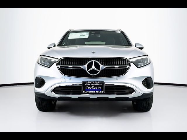 2025 Mercedes-Benz GLC 300