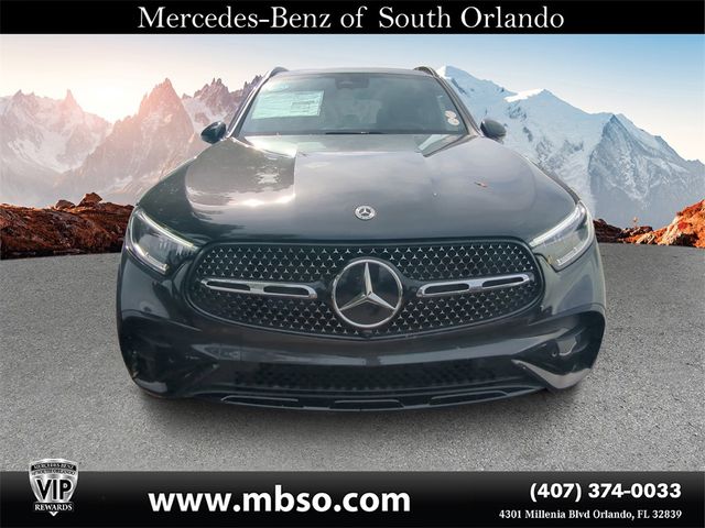 2025 Mercedes-Benz GLC 300