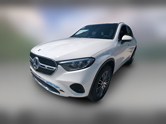 2025 Mercedes-Benz GLC 300