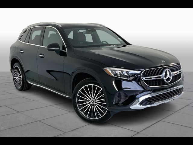 2025 Mercedes-Benz GLC 300