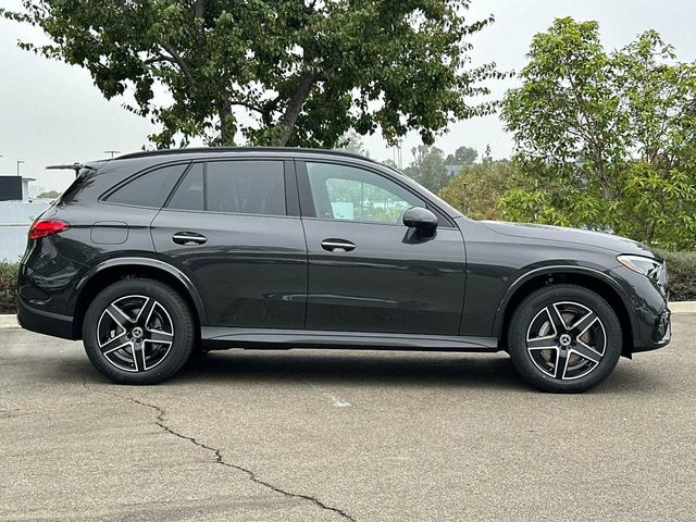 2025 Mercedes-Benz GLC 300