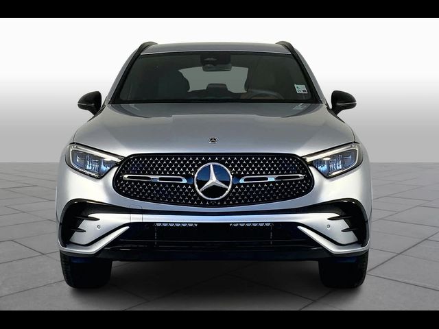 2025 Mercedes-Benz GLC 300