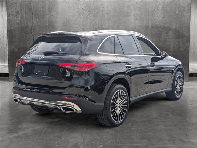 2025 Mercedes-Benz GLC 300