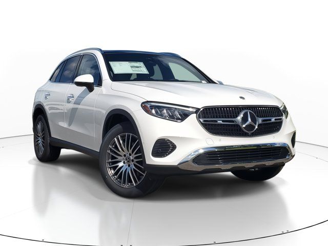 2025 Mercedes-Benz GLC 300