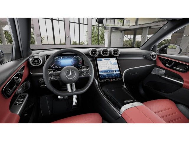 2025 Mercedes-Benz GLC 300