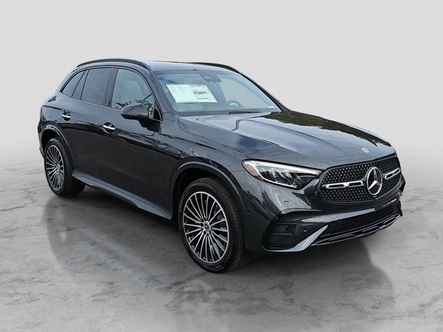 2025 Mercedes-Benz GLC 300