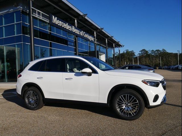 2025 Mercedes-Benz GLC 300