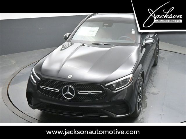 2025 Mercedes-Benz GLC 300