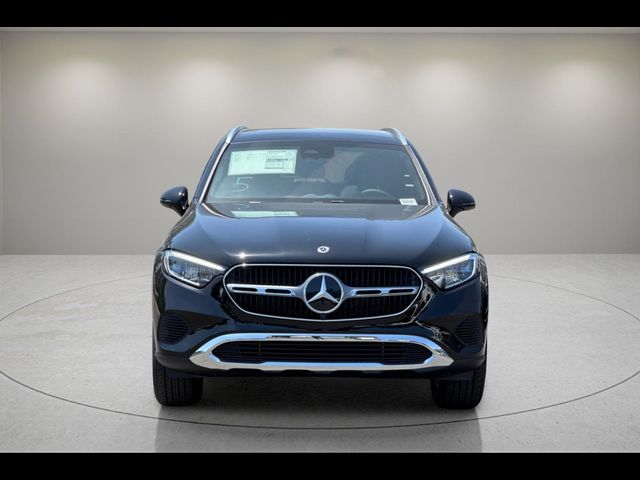 2025 Mercedes-Benz GLC 300