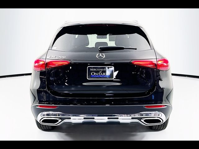 2025 Mercedes-Benz GLC 300