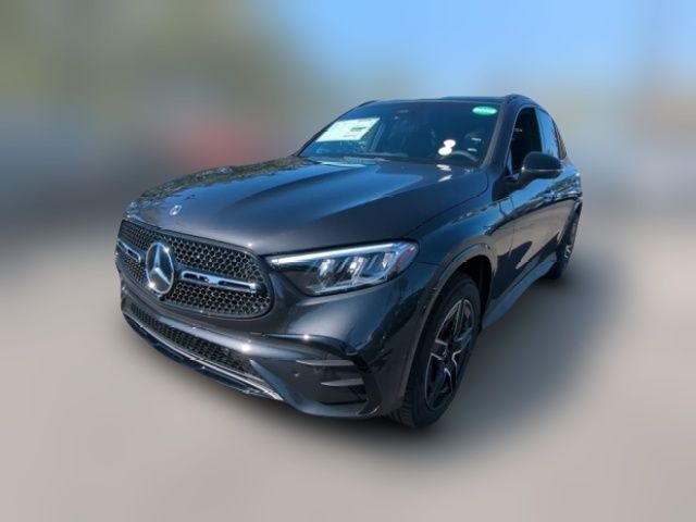 2025 Mercedes-Benz GLC 300