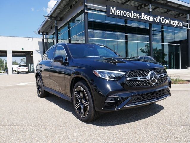 2025 Mercedes-Benz GLC 300