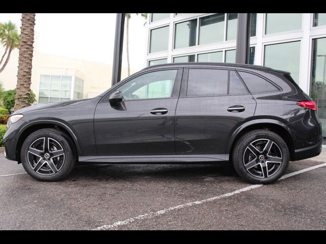 2025 Mercedes-Benz GLC 300