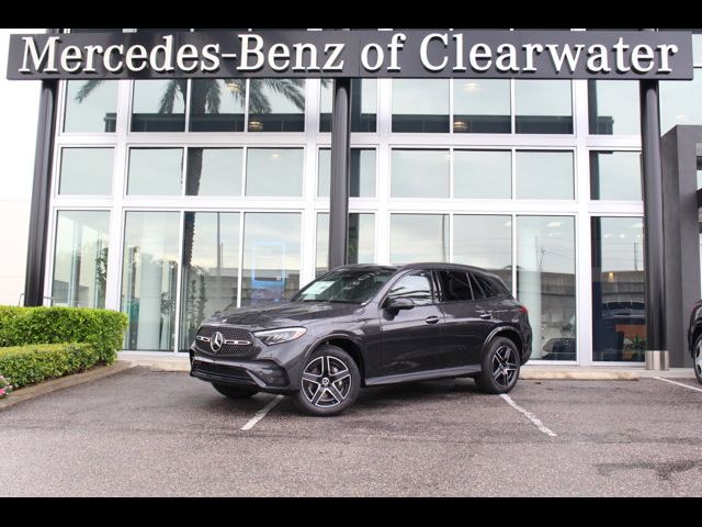 2025 Mercedes-Benz GLC 300