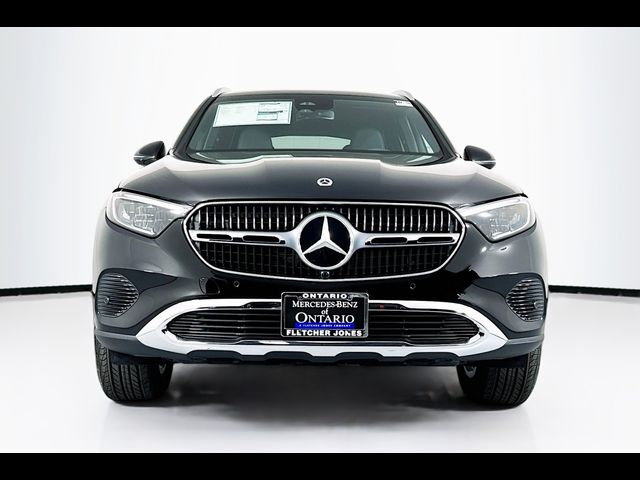 2025 Mercedes-Benz GLC 300