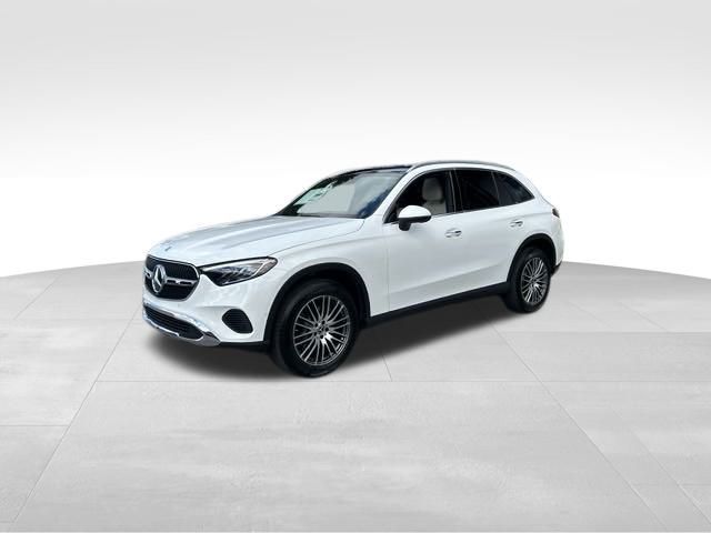 2025 Mercedes-Benz GLC 300