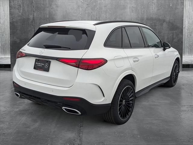 2025 Mercedes-Benz GLC 300