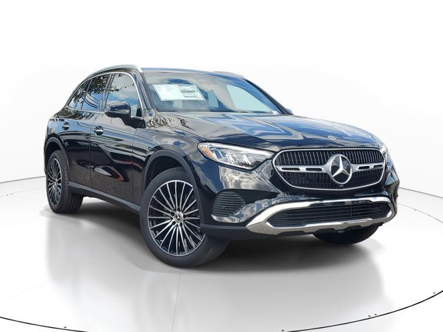 2025 Mercedes-Benz GLC 300